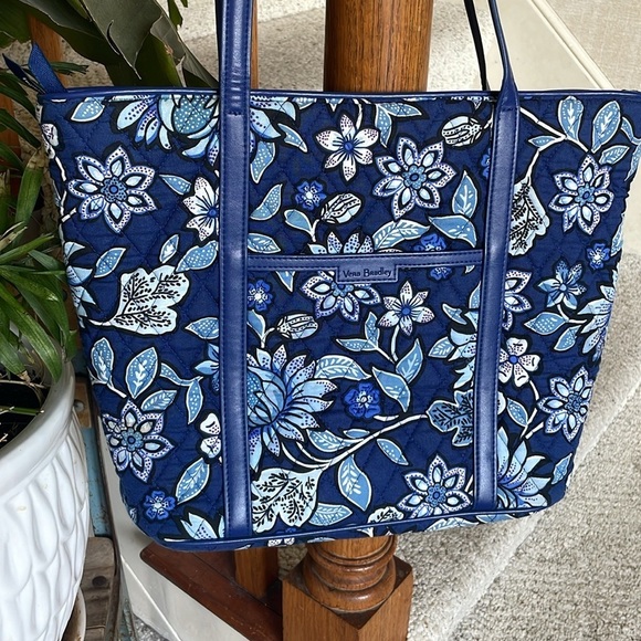 Vera Bradley Bohemian Quilted Floral Blue Tote Bag - Picture 2 of 11